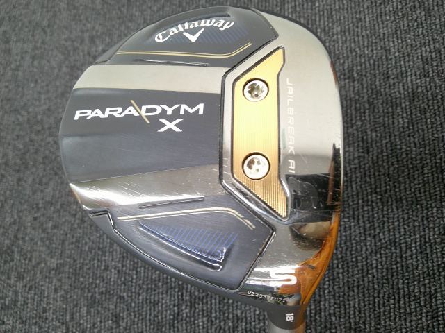 ■ 商品詳細 ■ 種別 フェアウェイウッド メーカー キャロウェイ モデル PARADYM X シャフト VENTUS TR5 for Callaway(JP) フレックス R ロフト 18 本数 1 番手 5W 長さ 42.25 クラブ重量 317 バランス D2.5 キックポイント 中調子 ヘッド素材 17-4ステンレススチール+カーボン ヘッド体積 154 定価 55000 ■ 傷の程度 ■ ヘッドカバー 【B-】傷が多数あり グリップ 【B-】傷が多数あり フェース 【B-】傷が多数あり クラウン 【B-】傷が多数あり ソール 【B-】傷が多数あり シャフト状態 【B-】傷が多数あり ■ 特記事項 ■ グリップ摩耗あり