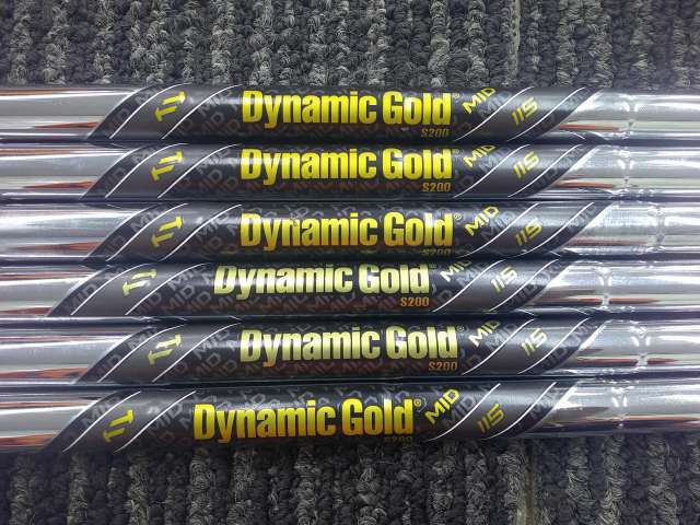 ■ 商品詳細 ■ 種別 シャフト メーカー トゥルーテンパー 商品名 Dynamic Gold MID 115（S200）6本セット 定価 0 状態 中古 ■ 特記事項 ■ フレックス：S200■キックポイント：中元調子■グリップ：中古 B-