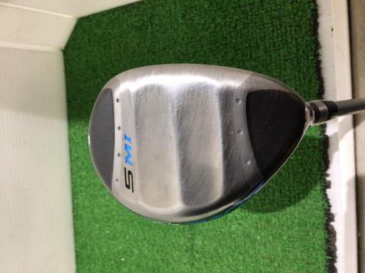 タイプ男性用利き手右利き商品コード2100401932233クラブ種別ユーティリティメーカー名ミズノ商品名SURE　DD　2．0　MI　U5発売年2021シャフトEXSAR（SURE　2．0）シャフト材質カーボンメーカーフレックスSRフレックスSRクラブセット組合せ内容クラブセット本数0クラブセット不足本数0クラブセット実本数0総合ランク&nbsp;ランクについて傷状態：ヘッド上部C傷状態：フェースC傷状態：ヘッド下部C傷状態：シャフトB傷状態：グリップオリジナル 良好傷状態：ヘッドカバー純正品（普通）査定特記・商品状態&nbsp;メーカーカタログ情報となりますので、実商品と異なる場合がございます。ヘッドロフト角(°)22ヘッド体積(cc)130シャフト長(インチ)38.5クラブ重量(g)354店舗名一宮インターインドア練習場店住所愛知県一宮市三ツ井4−1−17電話番号0586-48-5514ミズノSURE　DD　2.0　MI　U5