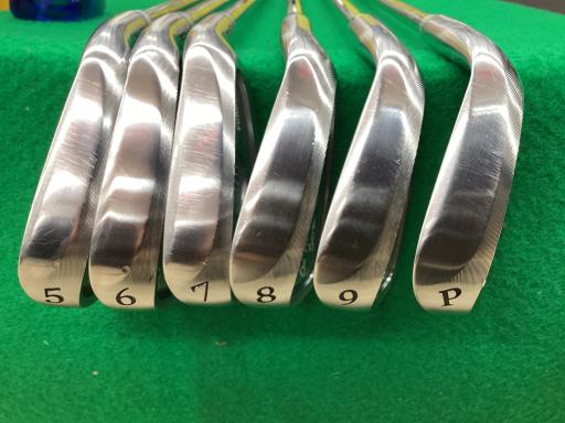 【中古】 muziik On The Screw Deep Impact Cavity 6S アイア ...