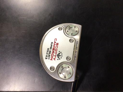 タイプ男性用利き手右利き商品コード2100374888025クラブ種別パターメーカー名タイトリスト商品名SCOTTY　CAMERON　SUPER　SELECT　GOLO　6．5　33インチ発売年2023シャフトスチールシャフト材質スチールメーカーフレックスその他フレックスその他クラブセット組合せ内容クラブセット本数0クラブセット不足本数0クラブセット実本数0総合ランク&nbsp;ランクについて傷状態：ヘッド上部C傷状態：フェースB傷状態：ヘッド下部C傷状態：シャフトB傷状態：グリップオリジナル 良好傷状態：ヘッドカバー純正品（普通）査定特記・商品状態カスタム&nbsp;メーカーカタログ情報となりますので、実商品と異なる場合がございます。ヘッドロフト角(°)3.5ヘッド体積(cc)シャフト長(インチ)33クラブ重量(g)店舗名SPOPIAシラトリ湘南藤沢店住所神奈川県藤沢市辻堂新町4−3−5ミスターマックス湘南藤沢SC（内）電話番号0466-30-0866タイトリストSCOTTY　CAMERON　SUPER　SELECT　GOLO　6.5　33インチ