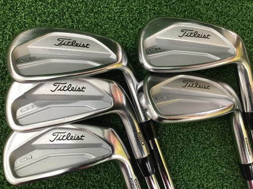 中古 Cランク （フレックスS） タイトリスト Titleist　CB　620　5S AMT　TOUR　WHITE S200 男性用 右利き アイアンセット IR