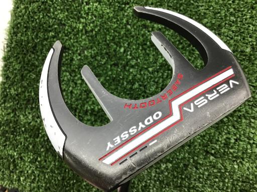 【中古】 オデッセイ VERSA SABERTOOTH ブラック 34インチ パター PT スチール (フレックスその他) メンズ 男性用 右利き 右用 Dランク ゴルフクラブ