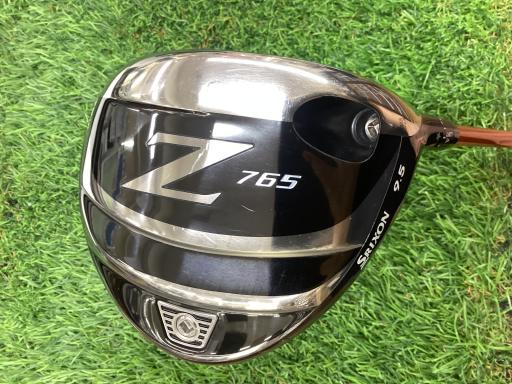 タイプ男性用利き手右利き商品コード2100400955042クラブ種別ドライバーメーカー名ダンロップ商品名SRIXON　Z765　　9．5°発売年2016シャフトMiyazaki　Kaula　MIZU（水）　6（ドライバー）シャフト材質カーボンメーカーフレックスSフレックスSクラブセット組合せ内容クラブセット本数0クラブセット不足本数0クラブセット実本数0総合ランク&nbsp;ランクについて傷状態：ヘッド上部C傷状態：フェースC傷状態：ヘッド下部C傷状態：シャフトB傷状態：グリップオリジナル外 良好傷状態：ヘッドカバーヘッドカバー無し査定特記・商品状態&nbsp;メーカーカタログ情報となりますので、実商品と異なる場合がございます。ヘッドロフト角(°)9.5ヘッド体積(cc)シャフト長(インチ)45クラブ重量(g)314店舗名高島平店住所東京都板橋区高島平1−78−11エスタールビル電話番号03-5922-6951ダンロップSRIXON　Z765　　9.5°
