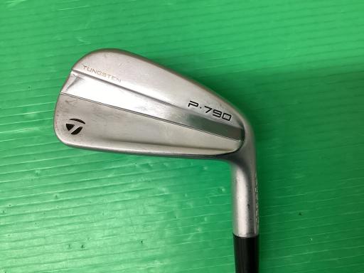 タイプ男性用利き手右利き商品コード2100402898347クラブ種別アイアンセットメーカー名テーラーメイド商品名Taylor　Made　P・790（2023）　8S発売年2023シャフトNS　PRO　MODUS3　TOUR105シャフト材質メーカーフレックスSフレックスSクラブセット組合せ内容3I．4I．5I．6I．7I．8I．9I．PWクラブセット本数8クラブセット不足本数2クラブセット実本数6総合ランク&nbsp;ランクについて傷状態：ヘッド上部C傷状態：フェースC傷状態：ヘッド下部C傷状態：シャフトB傷状態：グリップオリジナル 良好傷状態：ヘッドカバーヘッドカバー無し査定特記・商品状態&nbsp;メーカーカタログ情報となりますので、実商品と異なる場合がございます。ヘッドロフト角(°)30.5ヘッド体積(cc)シャフト長(インチ)37クラブ重量(g)423店舗名宇都宮平成通り下栗店住所栃木県宇都宮市下栗町2916-1　電話番号028-666-5107テーラーメイドTaylor　Made　P・790(2023)　8S