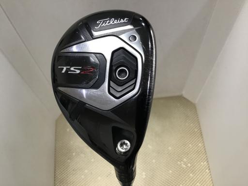 タイプ男性用利き手右利き商品コード2100400318243クラブ種別ユーティリティメーカー名タイトリスト商品名TS2　21°発売年2019シャフト純正特注シャフトシャフト材質その他メーカーフレックスSフレックスSクラブセット組合せ内容クラブセット本数0クラブセット不足本数0クラブセット実本数0総合ランク&nbsp;ランクについて傷状態：ヘッド上部C傷状態：フェースC傷状態：ヘッド下部C傷状態：シャフトB傷状態：グリップオリジナル 傷あり傷状態：ヘッドカバーヘッドカバー無し査定特記・商品状態Diamana　S+　82　HY　フレックス：S&nbsp;メーカーカタログ情報となりますので、実商品と異なる場合がございます。ヘッドロフト角(°)21ヘッド体積(cc)シャフト長(インチ)クラブ重量(g)店舗名名取ゴルフガーデン店住所宮城県名取市愛島小豆島字島東324電話番号022-784-3221タイトリストTS2　21°