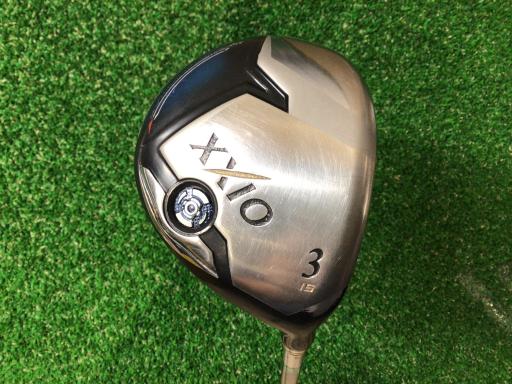 タイプ男性用利き手右利き商品コード2100400208858クラブ種別フェアウェイウッドメーカー名ダンロップ商品名XXIO（2012）　3W発売年2011シャフトXXIO　MP700（フェアウェイ）シャフト材質カーボンメーカーフレックスSフ...