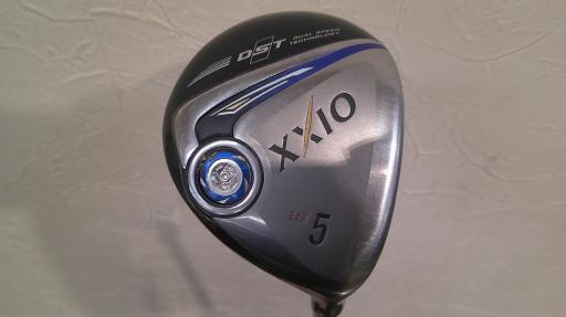 タイプ男性用利き手右利き商品コード2100402500394クラブ種別フェアウェイウッドメーカー名ダンロップ商品名XXIO（2016）　5W発売年2015シャフトXXIO　MP900（フェアウェイ）シャフト材質カーボンメーカーフレックスRフ...