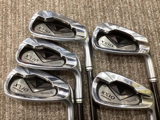 楽天市場】ゼクシオ フォージド アイアン mx400 swの通販
