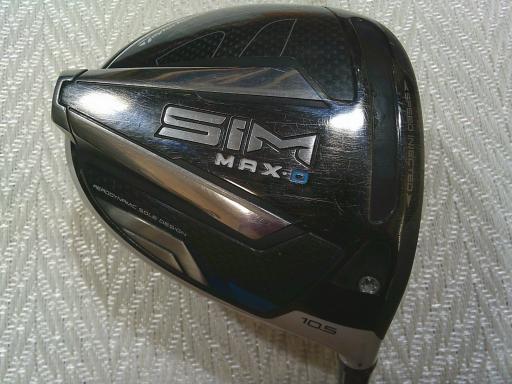 タイプ男性用利き手右利き商品コード2100395873888クラブ種別ドライバーメーカー名テーラーメイド商品名SIM　MAX−D　10．5°発売年2020シャフトTENSEI　BLUE　TM50（DR）シャフト材質カーボンメーカーフレックス...