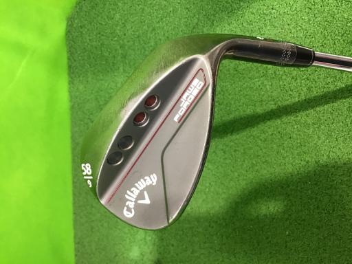 タイプ男性用利き手右利き商品コード2100400808270クラブ種別ウェッジメーカー名キャロウェイ商品名JAWS　FORGED（2023）　チャコールブラック　58°／09°発売年2023シャフトDynamic　Goldシャフト材質スチールメーカーフレックスS200フレックスSクラブセット組合せ内容クラブセット本数0クラブセット不足本数0クラブセット実本数0総合ランク&nbsp;ランクについて傷状態：ヘッド上部C傷状態：フェースD傷状態：ヘッド下部D傷状態：シャフトB傷状態：グリップオリジナル 傷あり（交換必要）傷状態：ヘッドカバーヘッドカバー無し査定特記・商品状態&nbsp;メーカーカタログ情報となりますので、実商品と異なる場合がございます。ヘッドロフト角(°)58ヘッド体積(cc)シャフト長(インチ)35クラブ重量(g)479店舗名京王若葉台練習場店住所神奈川県川崎市麻生区黒川792−6電話番号044-455-7733キャロウェイJAWS　FORGED(2023)　チャコールブラック　58°/09°