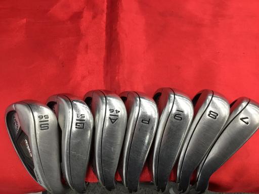 タイプ男性用利き手右利き商品コード2100394747135クラブ種別アイアンセットメーカー名キャロウェイ商品名ROGUE　ST　MAX　OS　　7S発売年2022シャフトVENTUS　5　for　CW（ROGUE　ST　IR）シャフト材質メーカーフレックスRフレックスRクラブセット組合せ内容6I．7I．8I．9I．PW．AW．SWクラブセット本数7クラブセット不足本数0クラブセット実本数7総合ランク&nbsp;ランクについて傷状態：ヘッド上部C傷状態：フェースC傷状態：ヘッド下部C傷状態：シャフトB傷状態：グリップオリジナル 良好傷状態：ヘッドカバーヘッドカバー無し査定特記・商品状態&nbsp;メーカーカタログ情報となりますので、実商品と異なる場合がございます。ヘッドロフト角(°)28.5ヘッド体積(cc)シャフト長(インチ)37クラブ重量(g)367店舗名170高槻店住所大阪府高槻市大塚町5-17-2電話番号072-668-1651キャロウェイROGUE　ST　MAX　OS　　7S