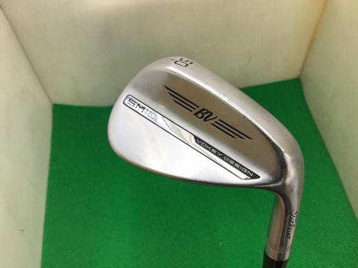 タイプ男性用利き手右利き商品コード2100398000526クラブ種別ウェッジメーカー名タイトリスト商品名VOKEY　SPIN　MILLED　SM10　ツアークロム　50°／12°F発売年2024シャフトDynamic　Goldシャフト材質スチールメーカーフレックスS200フレックスSクラブセット組合せ内容クラブセット本数0クラブセット不足本数0クラブセット実本数0総合ランク&nbsp;ランクについて傷状態：ヘッド上部C傷状態：フェースC傷状態：ヘッド下部C傷状態：シャフトB傷状態：グリップオリジナル 良好傷状態：ヘッドカバーヘッドカバー無し査定特記・商品状態&nbsp;メーカーカタログ情報となりますので、実商品と異なる場合がございます。ヘッドロフト角(°)50ヘッド体積(cc)シャフト長(インチ)35.5クラブ重量(g)店舗名八尾店住所大阪府八尾市志紀町1-103電話番号072-920-2208タイトリストVOKEY　SPIN　MILLED　SM10　ツアークロム　50°/12°F