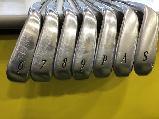 【中古】 ダンロップ XXIO(2018) 8S アイアンセット IR XXIO MP1000(アイアン) (フレックスR) メンズ 男性用 右利き 右用 Cランク ゴルフクラブ