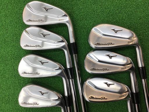 中古 Cランク （フレックスS） ミズノ Mizuno　Pro　225　7S 純正特注シャフト S 男性用 右利き アイアンセット IR