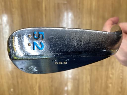 タイプ男性用利き手右利き商品コード2100400826823クラブ種別ウェッジメーカー名クリーブランド商品名Cleveland　588　RTX　2．0　ツアーサテン　52°／10°発売年2014シャフトNS　PRO　950GHシャフト材質ス...