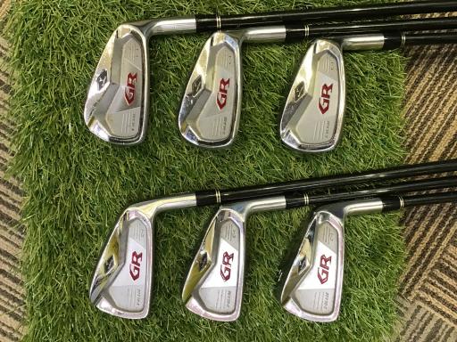 中古 Cランク （フレックスR） ブリヂストン TOURSTAGE　X-BLADE　GR　C-1　6S TOUR　DESIGN　B09-03i R 男性用 右利き アイアンセット..