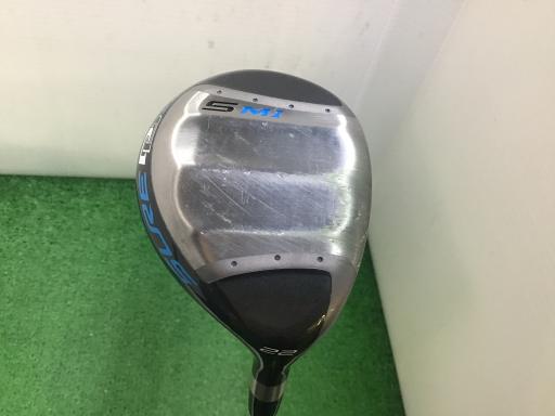 タイプ男性用利き手右利き商品コード2100403265216クラブ種別ユーティリティメーカー名ミズノ商品名SURE　DD　2．0　MI　U5発売年2021シャフトEXSAR（SURE　2．0）シャフト材質カーボンメーカーフレックスSRフレックスSRクラブセット組合せ内容クラブセット本数0クラブセット不足本数0クラブセット実本数0総合ランク&nbsp;ランクについて傷状態：ヘッド上部C傷状態：フェースC傷状態：ヘッド下部C傷状態：シャフトB傷状態：グリップオリジナル 良好傷状態：ヘッドカバーヘッドカバー無し査定特記・商品状態&nbsp;メーカーカタログ情報となりますので、実商品と異なる場合がございます。ヘッドロフト角(°)22ヘッド体積(cc)130シャフト長(インチ)38.5クラブ重量(g)354店舗名岐阜可児店住所岐阜県可児市広見2319電話番号0574-63-8320ミズノSURE　DD　2.0　MI　U5