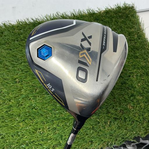 タイプ男性用利き手右利き商品コード2100401696746クラブ種別ドライバーメーカー名ダンロップ商品名XXIO（2022）　10．5°発売年2021シャフトXXIO　MP1200（DR）シャフト材質カーボンメーカーフレックスRフレックスRクラブセット組合せ内容クラブセット本数0クラブセット不足本数0クラブセット実本数0総合ランク&nbsp;ランクについて傷状態：ヘッド上部C傷状態：フェースC傷状態：ヘッド下部C傷状態：シャフトB傷状態：グリップオリジナル 傷あり傷状態：ヘッドカバー純正品（汚い）査定特記・商品状態&nbsp;メーカーカタログ情報となりますので、実商品と異なる場合がございます。ヘッドロフト角(°)10.5ヘッド体積(cc)460シャフト長(インチ)45.75クラブ重量(g)282店舗名&nbsp;-&nbsp;住所&nbsp;-&nbsp;電話番号&nbsp;-&nbsp;ダンロップXXIO(2022)　10.5°