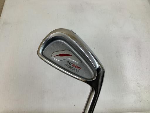 タイプ男性用利き手右利き商品コード2100393884824クラブ種別アイアンセットメーカー名フォーティーン商品名TC−560　FORGED　7S発売年2018シャフトNS　PRO　950GH　HTシャフト材質メーカーフレックスSフレックスSクラブセット組合せ内容5I．6I．7I．8I．9I．PW．P／Aクラブセット本数7クラブセット不足本数0クラブセット実本数7総合ランク&nbsp;ランクについて傷状態：ヘッド上部C傷状態：フェースC傷状態：ヘッド下部C傷状態：シャフトB傷状態：グリップオリジナル外 良好傷状態：ヘッドカバーヘッドカバー無し査定特記・商品状態&nbsp;メーカーカタログ情報となりますので、実商品と異なる場合がございます。ヘッドロフト角(°)29ヘッド体積(cc)シャフト長(インチ)37.5クラブ重量(g)408店舗名吹田山田東店住所大阪府吹田市山田東4−12−22電話番号06-6877-0568フォーティーンTC-560　FORGED　7S