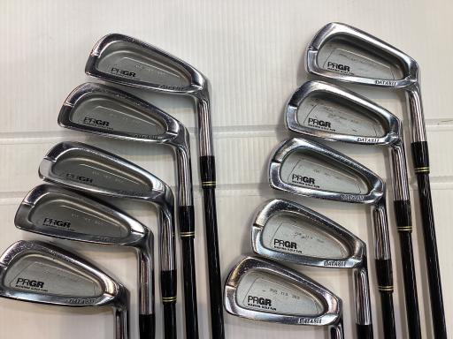 PRGR DATA811 アイアン9本　プロギア　ゴルフ PRGR DATA811 アイアン9本 プロギア ゴルフ