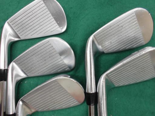 中古 Cランク （フレックスS） タイトリスト Titleist　T100S(2021)　5S NS　PRO　105T S 男性用 右利き アイアンセット IR