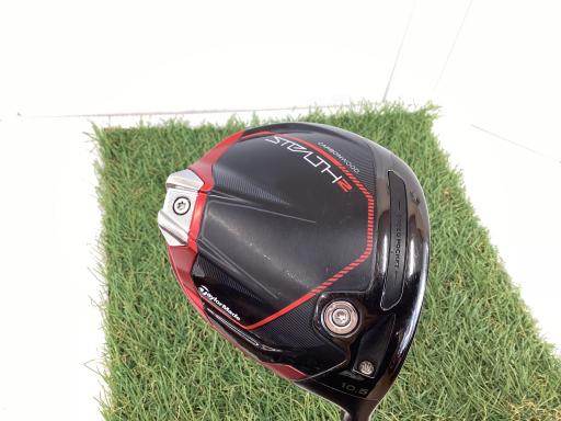 タイプ男性用利き手右利き商品コード2100394030664クラブ種別ドライバーメーカー名テーラーメイド商品名STEALTH2　10．5°発売年2023シャフトTENSEI　RED　TM50（STEALTH　DR）シャフト材質カーボンメーカーフレックスSフレックスSクラブセット組合せ内容クラブセット本数0クラブセット不足本数0クラブセット実本数0総合ランク&nbsp;ランクについて傷状態：ヘッド上部C傷状態：フェースC傷状態：ヘッド下部C傷状態：シャフトB傷状態：グリップオリジナル外 良好傷状態：ヘッドカバー純正品（普通）査定特記・商品状態レンチ無し&nbsp;メーカーカタログ情報となりますので、実商品と異なる場合がございます。ヘッドロフト角(°)10.5ヘッド体積(cc)460シャフト長(インチ)45.75クラブ重量(g)302店舗名熊谷円光店住所埼玉県熊谷市円光1丁目6−47電話番号048-598-7640テーラーメイドSTEALTH2　10.5°