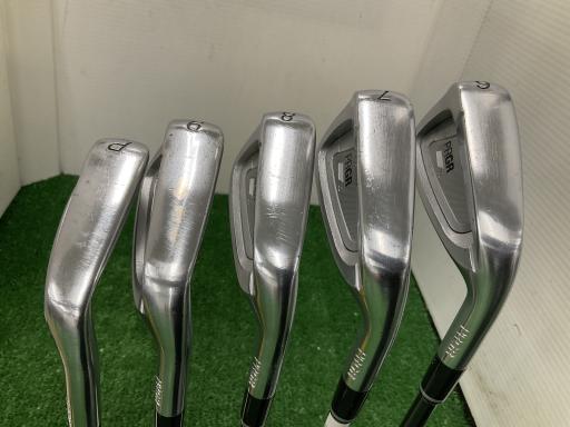 タイプ男性用利き手右利き商品コード2100403091518クラブ種別アイアンセットメーカー名プロギア商品名PRGR　02　5S発売年2020シャフトDiamana　FOR　PRGR（2020　IR）シャフト材質メーカーフレックスRフレックスRクラブセット組合せ内容6I．7I．8I．9I．PWクラブセット本数5クラブセット不足本数0クラブセット実本数5総合ランク&nbsp;ランクについて傷状態：ヘッド上部C傷状態：フェースC傷状態：ヘッド下部C傷状態：シャフトB傷状態：グリップオリジナル 良好傷状態：ヘッドカバーヘッドカバー無し査定特記・商品状態&nbsp;メーカーカタログ情報となりますので、実商品と異なる場合がございます。ヘッドロフト角(°)29ヘッド体積(cc)シャフト長(インチ)クラブ重量(g)店舗名岐阜茜部店住所岐阜県岐阜市茜部新所3丁目59−1電話番号058-277-6240プロギアPRGR　02　5S