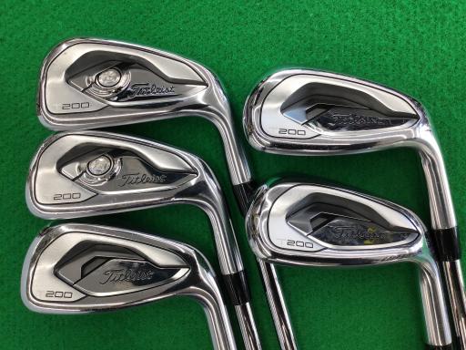 【中古】 タイトリスト Titleist T200 5S アイアンセット IR NS PRO 950GH neo (フレックスS) メンズ 男性用 右利き 右用 Cランク ゴルフクラブ