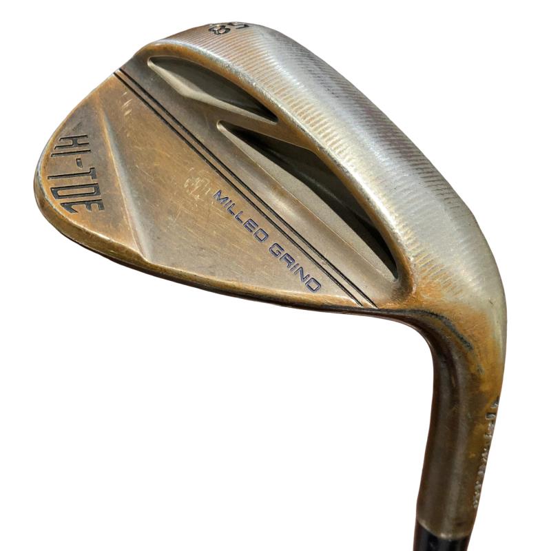 タイプ 男性用 利き手 右 商品コード 2100410712147 クラブ種別 ウェッジ メーカー名 テーラーメイド 商品名 Taylor　Made　MILLED　GRIND　HI－TOE（2022）　58°／10° 発売年 2022 シャフト Dynamic　Gold シャフト材質 スチール メーカーフレックス S200 フレックス S クラブセット組合せ内容 クラブセット本数 0 クラブセット不足本数 0 クラブセット実本数 0 総合ランク C&nbsp;ランクについて 傷状態：ヘッド上部 C 傷状態：フェース C 傷状態：ヘッド下部 C 傷状態：シャフト B 傷状態：グリップ オリジナル　傷あり 傷状態：ヘッドカバー ヘッドカバーなし 査定特記・商品状態 &nbsp;※お使いのモニターの発色具合によって、実際のものと色が異なる場合がございます。 Nランク 無傷で新品同様 Aランク ほとんど無傷。見た目は新品同様 Bランク 全体的にきれい。傷やハガレはじっくり見ないとわからない。 Cランク やや使い込まれている。傷やハガレが少しある。 Dランク かなり使い込まれている。目立つ傷やハガレがたくさんある。 Eランク 非常に使い込まれている。目立つ傷やハガレがたくさんある。 &nbsp;メーカーカタログ情報となりますので、実商品と異なる場合がございます。 ヘッドロフト角(°) 58.00 ヘッド体積(cc) シャフト長(インチ) 35.000 クラブ重量(g) 478.00 店舗名 ヴィクトリアゴルフ　広島アルパーク店 住所 広島県広島市西区草津南4-7-1 電話番号 082-554-4800中古ゴルフクラブについて 当店で取り扱っている中古クラブは、全て1点ものです。 店頭でも販売を行っているため、注文確認後の在庫確保となります。 ご了承のほどお願い申し上げます。