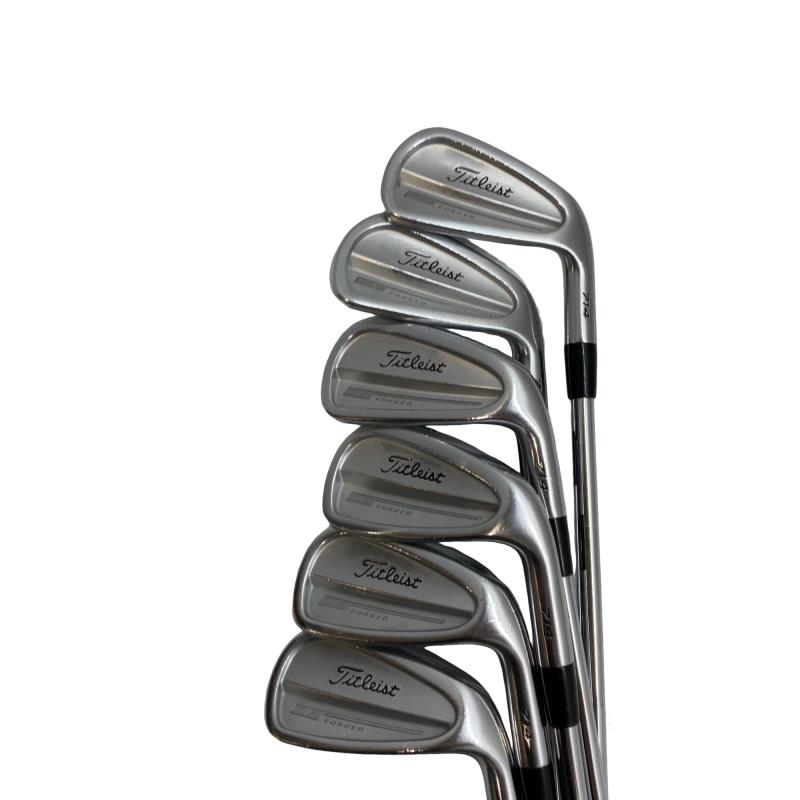 【中古】 タイトリスト Titleist CB 714 6S アイアンセット IR Dynamic Gold (フレックスS) メンズ 男性用 右利き 右用 Cランク ゴルフクラブ