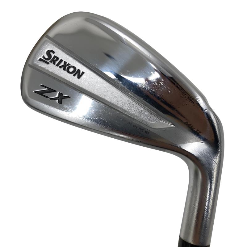 タイプ 男性用 利き手 右 商品コード 2100409678317 クラブ種別 ユーティリティ メーカー名 ダンロップ 商品名 SRIXON　ZX　Mk　II　UTILITY　U3 発売年 2022 シャフト Diamana　ZX－II　60　for　Utility シャフト材質 カーボン メーカーフレックス S フレックス S クラブセット組合せ内容 クラブセット本数 0 クラブセット不足本数 0 クラブセット実本数 0 総合ランク C&nbsp;ランクについて 傷状態：ヘッド上部 C 傷状態：フェース C 傷状態：ヘッド下部 C 傷状態：シャフト B 傷状態：グリップ オリジナル外　傷あり 傷状態：ヘッドカバー ヘッドカバーなし 査定特記・商品状態 &nbsp;※お使いのモニターの発色具合によって、実際のものと色が異なる場合がございます。 Nランク 無傷で新品同様 Aランク ほとんど無傷。見た目は新品同様 Bランク 全体的にきれい。傷やハガレはじっくり見ないとわからない。 Cランク やや使い込まれている。傷やハガレが少しある。 Dランク かなり使い込まれている。目立つ傷やハガレがたくさんある。 Eランク 非常に使い込まれている。目立つ傷やハガレがたくさんある。 &nbsp;メーカーカタログ情報となりますので、実商品と異なる場合がございます。 ヘッドロフト角(°) 20.00 ヘッド体積(cc) シャフト長(インチ) 39.750 クラブ重量(g) 350.00 店舗名 ゴルフパートナー　静岡南瀬名店 住所 静岡県静岡市葵区南瀬名町6－53 電話番号 054-267-2511中古ゴルフクラブについて 当店で取り扱っている中古クラブは、全て1点ものです。 店頭でも販売を行っているため、注文確認後の在庫確保となります。 ご了承のほどお願い申し上げます。