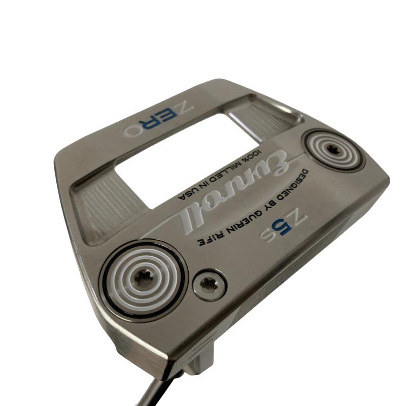 タイプ 男性用 利き手 右 商品コード 2100420879021 クラブ種別 パター メーカー名 EVNROLL 商品名 EVNROLL　Z5s　Winged　Full　34インチ 発売年 2025 シャフト スチール シャフト材質 スチール メーカーフレックス その他 フレックス その他 クラブセット組合せ内容 クラブセット本数 0 クラブセット不足本数 0 クラブセット実本数 0 総合ランク C&nbsp;ランクについて 傷状態：ヘッド上部 B 傷状態：フェース C 傷状態：ヘッド下部 C 傷状態：シャフト B 傷状態：グリップ オリジナル　良好 傷状態：ヘッドカバー 純正品(綺麗) 査定特記・商品状態 &nbsp;※お使いのモニターの発色具合によって、実際のものと色が異なる場合がございます。 Nランク 無傷で新品同様 Aランク ほとんど無傷。見た目は新品同様 Bランク 全体的にきれい。傷やハガレはじっくり見ないとわからない。 Cランク やや使い込まれている。傷やハガレが少しある。 Dランク かなり使い込まれている。目立つ傷やハガレがたくさんある。 Eランク 非常に使い込まれている。目立つ傷やハガレがたくさんある。 &nbsp;メーカーカタログ情報となりますので、実商品と異なる場合がございます。 ヘッドロフト角(°) 2.00 ヘッド体積(cc) シャフト長(インチ) 34.000 クラブ重量(g) 店舗名 ゴルフパートナー　さっぽろしんかわ店 住所 北海道札幌市北区新川1条1−1 電話番号 011-758-8107中古ゴルフクラブについて 当店で取り扱っている中古クラブは、全て1点ものです。 店頭でも販売を行っているため、注文確認後の在庫確保となります。 ご了承のほどお願い申し上げます。