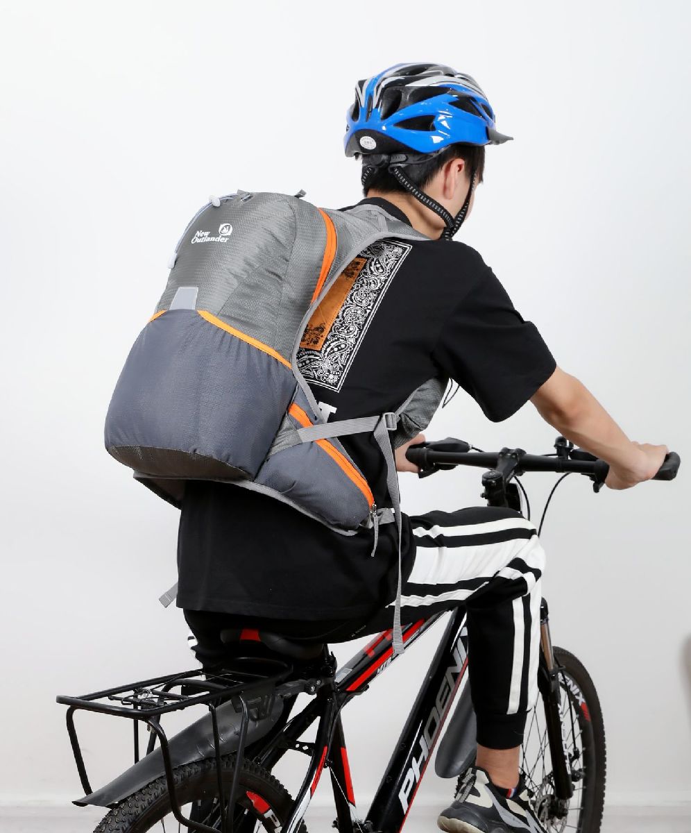 【P5倍+最大2,000円OFFクーポン配布】 サイクリングリュック ランニングリュック 自転車 メンズ 12L 撥水 ハイドレーションパック対応 登山 ハイキング トレラン ザック アウトドア スポーツ 運動 バックパック トレイルランニング