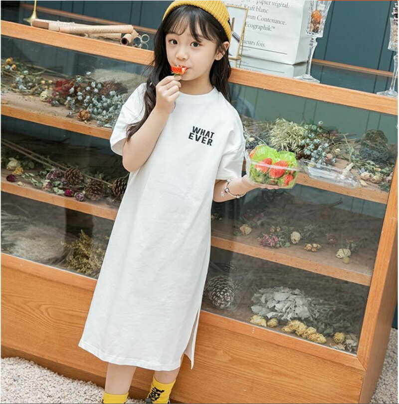 送料無料　女の子Tシャツワンピース 半袖 ドレス 子供ワンピース スリット入り トップス 英文字柄 プリント お揃い お出かけ女の子 Tシャツ キッズ ガールズ 子供 服 半袖 小学生 通園 通学 可愛い かわいい おしゃれ 肌ざわり 良い ロング丈 シングル 無地