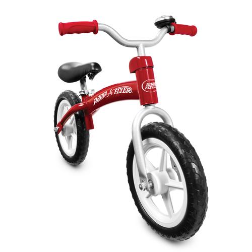 【送料無料：地域限定】【Radio Flyer】BALANCE BIKEラジオフライヤー#800バランスバイク　2輪車 超軽量 約4kg 【トレーニング】【キッズ/乗用玩具/子供用/練習用 】【送料無料：沖縄・一部地域、離島は対象外】