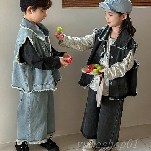 【送料無料】子供の春の新しいし毛の縁のデニムの馬甲の男女の赤ちゃんのほったれているストレトロなズボンドの2つのセット 【送料無料】子供の春の新しいし毛の縁のデニムの馬甲の男女の赤ちゃんのほったれているストレトロなズボンドの2つのセット