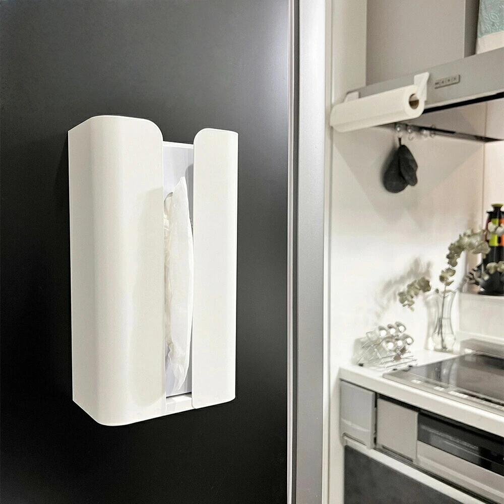 キッチンペーパーホルダー マグネット 磁石 ティッシュホルダー ティッシュケース おしゃれ 黒 白 ペー..