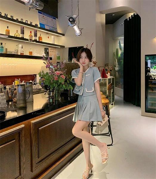 蝶ネクタイ 一字ドリルバンド サンダル パンプス 夏 新品 スクエアトゥ