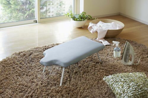 \レビューで1000円クーポン!/ 山崎実業 解決人体型アイロン台 アルミコート アイロン台 アイロン 人体型 YAMAZAKI