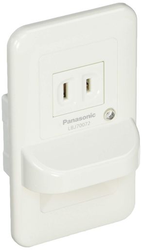 パナソニック(Panasonic)LEDフットライト電球色コンセント付LBJ70072
