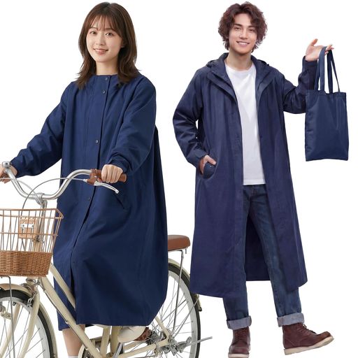 ✅【軽やかで蒸れにくい、新時代の「透湿・超軽量」自転車用レインコート】重くてムレるレインコートの常識を覆す、わずか約440g(Mサイズ)の超軽量モデル。生地の裏側に水を通しにくい高機能TPUラミネート加工を施し、しっかりとした防水性を実現しました。さらに、縫い目には防水シームテープを採用した本格構造ながら、驚くほどしなやかな肌触り。高透湿素材(10000g/m2・24hr)と背面のベンチレーションが衣服内の熱を素早く放出するため、雨の日の走行でも「ベタつき」や「ムレ」を抑え、学校や職場までさらっと快適!※星(塗り潰し)本製品は「軽さと動きやすさ」を追求した街乗り・通勤用設計です。「軽くて快適」を大切にしているため、台風などの激しい大雨には不向きですが、毎日のちょっとした雨や通学・通勤を心地よくサポートしてくれます。 ✅【自転車用の便利な機能が満載!「15のこだわりポイント」】➊三角マチ設計:足元の開閉がスムーズで、前裾からの浸水を防ぎつつ動きやすさも抜群。(2)ロング丈&amp;高めの襟元:全身をしっかりカバーし、首元からの雨の侵入もブロック。(3)着脱式・二重バイザー:視界をクリアに保ち、メイク崩れや顔濡れを防ぎます。