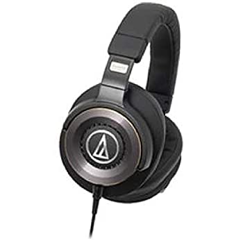 【中古】オーディオテクニカ SOLID BASS ATH-WS1100【メーカー名】Audio Technica(オーディオテクニカ)【メーカー型番】SOLID BASS ATH-WS1100【ブランド名】Audio Technica(オーディオテクニカ)【商品説明】オーディオテクニカ SOLID BASS ATH-WS1100最大入力：1000mWタイプ：ヘッドバンド ステレオ/モノラル：ステレオ 構造：密閉型 ノイズキャンセリング：非対応サラウンド：非対応 ワイヤレス：非対応 インターフェース：ミニプラグ周波数帯域(L)：5Hz 周波数帯域(H)：40000Hz中古品のため使用に伴うキズ等がございますが、問題なくご使用頂ける商品です。画像はイメージ写真ですので商品のコンディション、付属品の有無については入荷の度異なります。当店にて、動作確認・点検・アルコール等のクリーニングを施しております。中古品のため限定特典や補償等は、商品名、説明に記載があっても付属しておりません予めご了承下さい。当店では初期不良に限り、商品到着から7日間は返品を 受付けております。他モールとの併売品の為、完売の際はご連絡致しますのでご了承ください。ご注文からお届けまで1、ご注文⇒ご注文は24時間受け付けております。2、注文確認⇒ご注文後、当店から注文確認メールを送信します。3、お届けまで3〜10営業日程度とお考え下さい。4、入金確認⇒前払い決済をご選択の場合、ご入金確認後、配送手配を致します。5、出荷⇒配送準備が整い次第、出荷致します。配送業者、追跡番号等の詳細をメール送信致します。6、到着⇒出荷後、1〜3日後に商品が到着します。　※離島、北海道、九州、沖縄は遅れる場合がございます。予めご了承下さい。お電話でのお問合せは少人数で運営の為受け付けておりませんので、メールにてお問合せお願い致します。営業時間　月〜金　10:00〜17:00お客様都合によるご注文後のキャンセル・返品はお受けしておりませんのでご了承下さい。