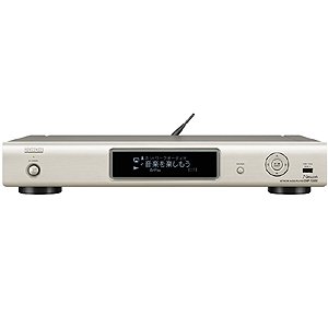 【中古】DENON ネットワークオーディオプレーヤー 192kHz/24bit対応 プレミアムシルバー DNP-720SE-SP【メーカー名】デノン(Denon)【メーカー型番】DNP-720SESP【ブランド名】デノン(Denon)【商品説明】DENON ネットワークオーディオプレーヤー 192kHz/24bit対応 プレミアムシルバー DNP-720SE-SP●ネットワークオーディオプレーヤー--------------------中古品のため使用に伴うキズ等がございますが、問題なくご使用頂ける商品です。画像はイメージ写真ですので商品のコンディション、付属品の有無については入荷の度異なります。当店にて、動作確認・点検・アルコール等のクリーニングを施しております。中古品のため限定特典や補償等は、商品名、説明に記載があっても付属しておりません予めご了承下さい。当店では初期不良に限り、商品到着から7日間は返品を 受付けております。他モールとの併売品の為、完売の際はご連絡致しますのでご了承ください。ご注文からお届けまで1、ご注文⇒ご注文は24時間受け付けております。2、注文確認⇒ご注文後、当店から注文確認メールを送信します。3、お届けまで3〜10営業日程度とお考え下さい。4、入金確認⇒前払い決済をご選択の場合、ご入金確認後、配送手配を致します。5、出荷⇒配送準備が整い次第、出荷致します。配送業者、追跡番号等の詳細をメール送信致します。6、到着⇒出荷後、1〜3日後に商品が到着します。　※離島、北海道、九州、沖縄は遅れる場合がございます。予めご了承下さい。お電話でのお問合せは少人数で運営の為受け付けておりませんので、メールにてお問合せお願い致します。営業時間　月〜金　10:00〜17:00お客様都合によるご注文後のキャンセル・返品はお受けしておりませんのでご了承下さい。