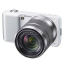 【中古】ソニー SONY デジタル一眼α NEX-3 ズームレンズキット ホワイト NEX-3K/W【メーカー名】ソニー(SONY)【メーカー型番】NEX-3K(W)【ブランド名】ソニー(SONY)【商品説明】ソニー SONY デジタル一眼α NEX-3 ズームレンズキット ホワイト NEX-3K/W中古品のため使用に伴うキズ等がございますが、問題なくご使用頂ける商品です。画像はイメージ写真ですので商品のコンディション、付属品の有無については入荷の度異なります。当店にて、動作確認・点検・アルコール等のクリーニングを施しております。中古品のため限定特典や補償等は、商品名、説明に記載があっても付属しておりません予めご了承下さい。当店では初期不良に限り、商品到着から7日間は返品を 受付けております。他モールとの併売品の為、完売の際はご連絡致しますのでご了承ください。ご注文からお届けまで1、ご注文⇒ご注文は24時間受け付けております。2、注文確認⇒ご注文後、当店から注文確認メールを送信します。3、お届けまで3〜10営業日程度とお考え下さい。4、入金確認⇒前払い決済をご選択の場合、ご入金確認後、配送手配を致します。5、出荷⇒配送準備が整い次第、出荷致します。配送業者、追跡番号等の詳細をメール送信致します。6、到着⇒出荷後、1〜3日後に商品が到着します。　※離島、北海道、九州、沖縄は遅れる場合がございます。予めご了承下さい。お電話でのお問合せは少人数で運営の為受け付けておりませんので、メールにてお問合せお願い致します。営業時間　月〜金　10:00〜17:00お客様都合によるご注文後のキャンセル・返品はお受けしておりませんのでご了承下さい。