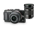 【中古】(非常に良い)OLYMPUS ミラーレス一眼 PEN Lite E-PL6 ダブルズームキット ブラック E-PL6 DZKIT BLK