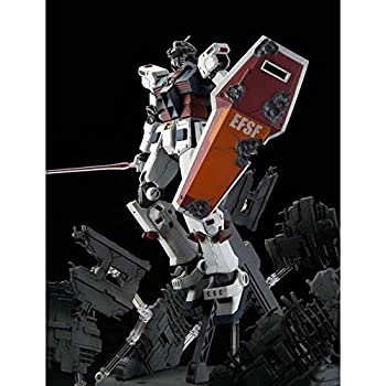 【中古】MG 1/100 フルアーマー・ガンダム(GUNDAM THUNDERBOLT版) ラストセッションVer. プラモデル【メーカー名】バンダイ【メーカー型番】-【ブランド名】バンダイ(BANDAI)【商品説明】MG 1/100 フルアーマー・ガンダム(GUNDAM THUNDERBOLT版) ラストセッションVer. プラモデルプラモデル【スケール】1/100【素材】PS・PE・ABS中古品のため使用に伴うキズ等がございますが、問題なくご使用頂ける商品です。画像はイメージ写真ですので商品のコンディション、付属品の有無については入荷の度異なります。当店にて、動作確認・点検・アルコール等のクリーニングを施しております。中古品のため限定特典や補償等は、商品名、説明に記載があっても付属しておりません予めご了承下さい。当店では初期不良に限り、商品到着から7日間は返品を 受付けております。他モールとの併売品の為、完売の際はご連絡致しますのでご了承ください。ご注文からお届けまで1、ご注文⇒ご注文は24時間受け付けております。2、注文確認⇒ご注文後、当店から注文確認メールを送信します。3、お届けまで3〜10営業日程度とお考え下さい。4、入金確認⇒前払い決済をご選択の場合、ご入金確認後、配送手配を致します。5、出荷⇒配送準備が整い次第、出荷致します。配送業者、追跡番号等の詳細をメール送信致します。6、到着⇒出荷後、1〜3日後に商品が到着します。　※離島、北海道、九州、沖縄は遅れる場合がございます。予めご了承下さい。お電話でのお問合せは少人数で運営の為受け付けておりませんので、メールにてお問合せお願い致します。営業時間　月〜金　10:00〜17:00お客様都合によるご注文後のキャンセル・返品はお受けしておりませんのでご了承下さい。