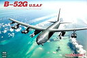 モデルコレクト 1/72 アメリカ空軍 B-52G ストラトフォートレス プラモデル MODUA72202