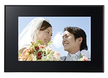 【中古】FUJIFILM デジタルフォトフレーム 7インチ 内蔵メモリー1GB 解像度800×480 ブラック DP-700SH【メーカー名】富士フイルム【メーカー型番】DP-700SH【ブランド名】富士フイルム【商品説明】FUJIFILM デジタルフォトフレーム 7インチ 内蔵メモリー1GB 解像度800×480 ブラック DP-700SH特徴: 縦横位置感知センサー機能付き 無線通信対応(赤外線) リモコン機能対応41中古品のため使用に伴うキズ等がございますが、問題なくご使用頂ける商品です。画像はイメージ写真ですので商品のコンディション、付属品の有無については入荷の度異なります。当店にて、動作確認・点検・アルコール等のクリーニングを施しております。中古品のため限定特典や補償等は、商品名、説明に記載があっても付属しておりません予めご了承下さい。当店では初期不良に限り、商品到着から7日間は返品を 受付けております。他モールとの併売品の為、完売の際はご連絡致しますのでご了承ください。ご注文からお届けまで1、ご注文⇒ご注文は24時間受け付けております。2、注文確認⇒ご注文後、当店から注文確認メールを送信します。3、お届けまで3〜10営業日程度とお考え下さい。4、入金確認⇒前払い決済をご選択の場合、ご入金確認後、配送手配を致します。5、出荷⇒配送準備が整い次第、出荷致します。配送業者、追跡番号等の詳細をメール送信致します。6、到着⇒出荷後、1〜3日後に商品が到着します。　※離島、北海道、九州、沖縄は遅れる場合がございます。予めご了承下さい。お電話でのお問合せは少人数で運営の為受け付けておりませんので、メールにてお問合せお願い致します。営業時間　月〜金　10:00〜17:00お客様都合によるご注文後のキャンセル・返品はお受けしておりませんのでご了承下さい。