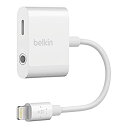 【中古】(非常に良い)belkin ライトニング&3.5mオーディオポートアダプター 【音楽鑑賞+充電を同時に利用可。(イヤホンアダプタ・変換)】(MFi認証だ...
